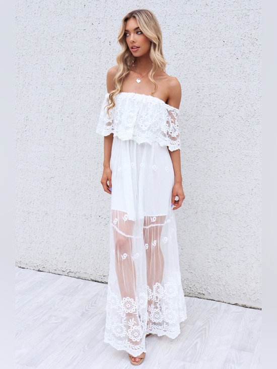 Indikah Dresses & Skirts - White Embroidered Lace Off Shoulder Maxi Dress Size US 4 Small